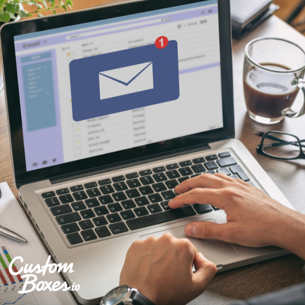 From Inbox to Doorstep: How Smart Shipping Boxes Supercharge Your Email Marketing